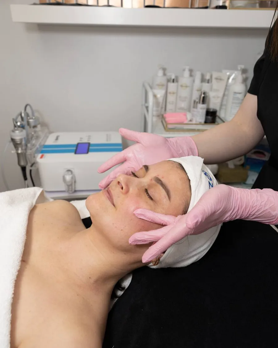 Facial Massage treatment at Glow by Marcela